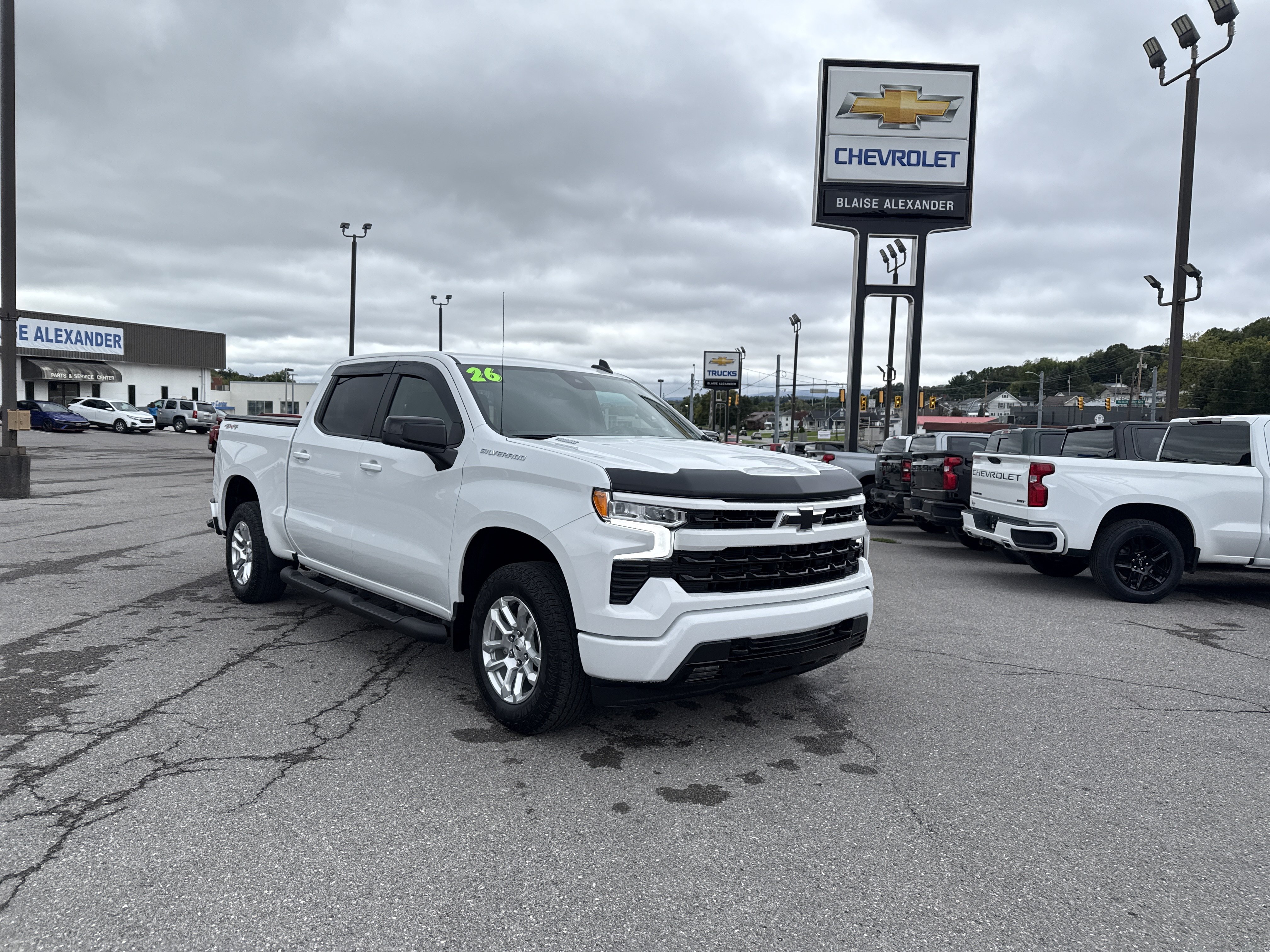 Used 2026 Chevrolet Silverado 1500 RST AWD/4WD image 1