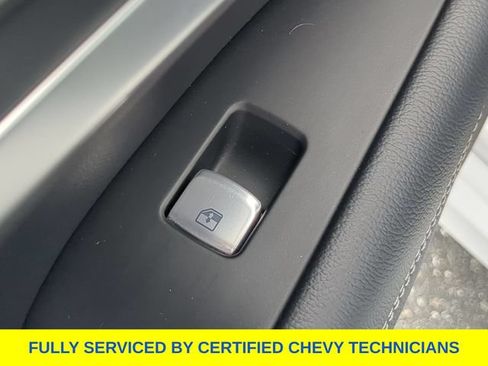 Used 2025 Genesis G70 2.5T AWD/4WD image 38