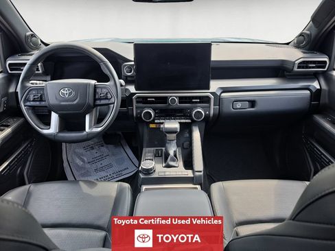 Certified 2025 Toyota 4Runner Limited AWD/4WD image 12
