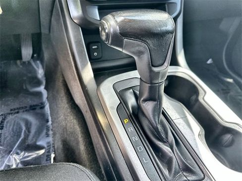 Used 2018 Chevrolet Colorado LT w/ LT Convenience Package image 23