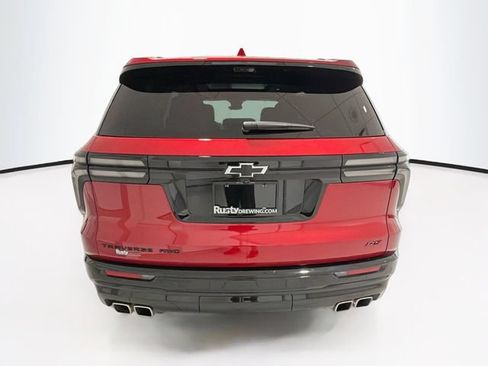 Used 2025 Chevrolet Traverse RS AWD/4WD image 6