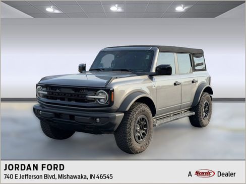 Certified 2024 Ford Bronco Outer Banks AWD/4WD image 1