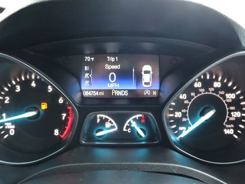 Used 2017 Ford Escape SE image 33