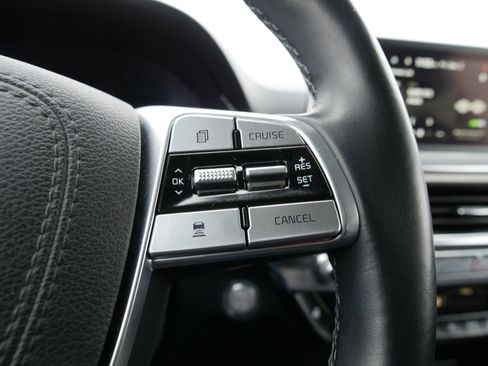 Used 2022 Kia Telluride EX w/ EX Premium Package image 23