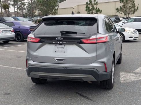 Used 2022 Ford Edge SEL image 3