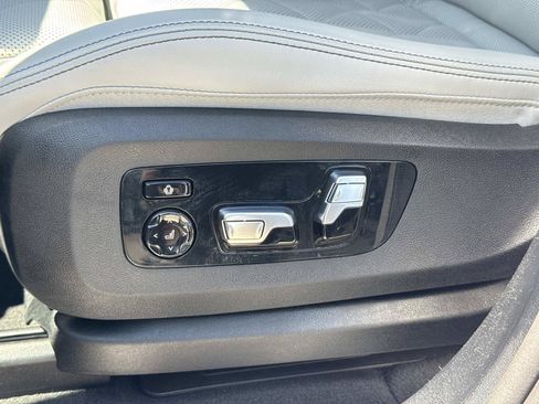 Used 2026 BMW X5 sDrive40i RWD image 23