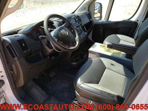 Used 2018 RAM ProMaster 3500 w/ Interior Convenience Group image 8