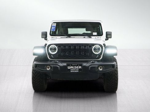 Used 2025 Jeep Wrangler Unlimited Sport AWD/4WD image 9