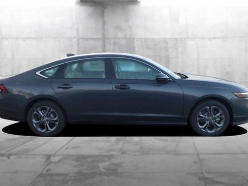 New 2025 Honda Accord EX-L image 5