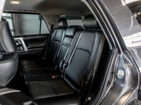 Used 2022 Toyota 4Runner Limited image 10