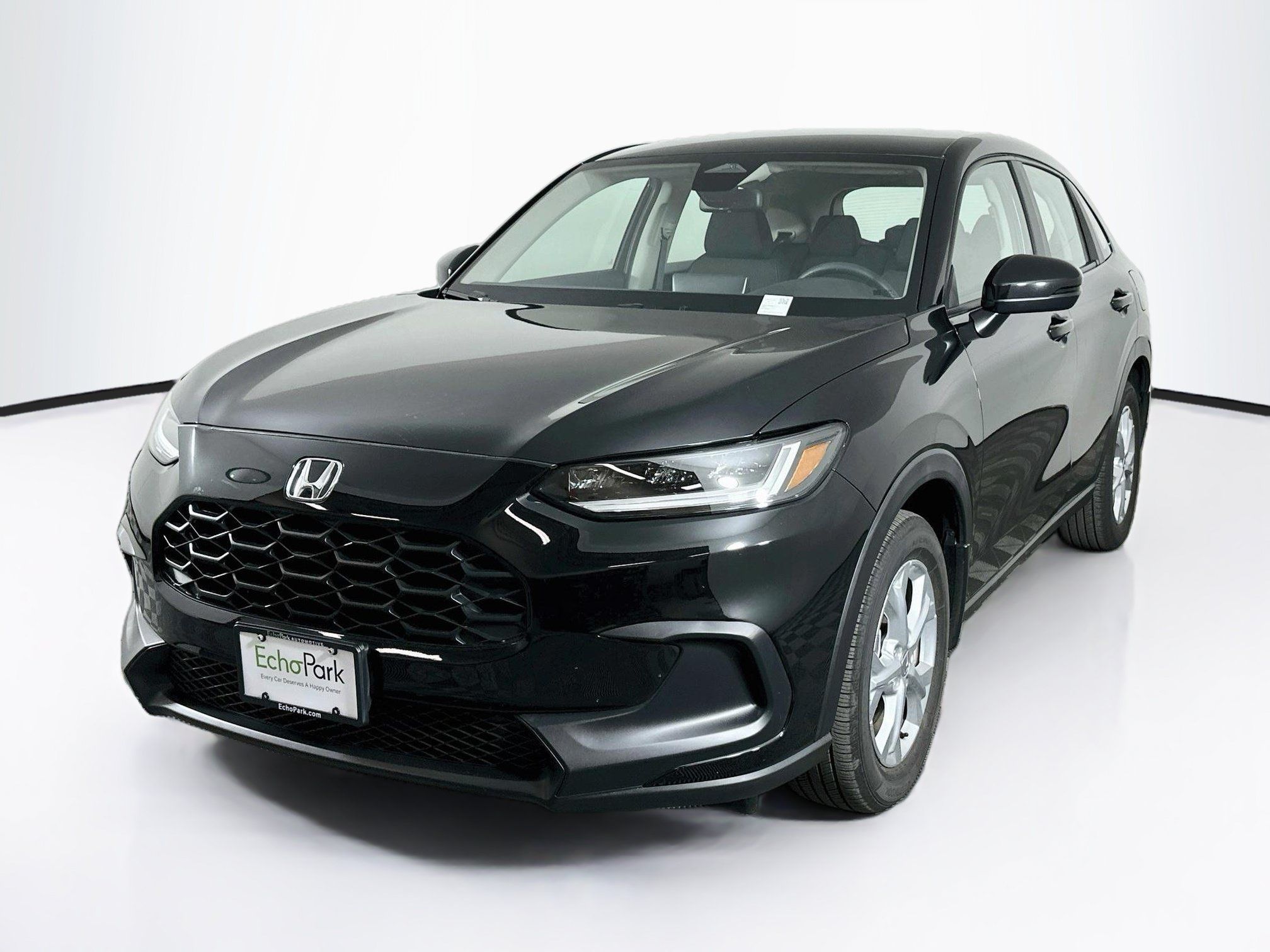 Used 2025 Honda HR-V LX image 3