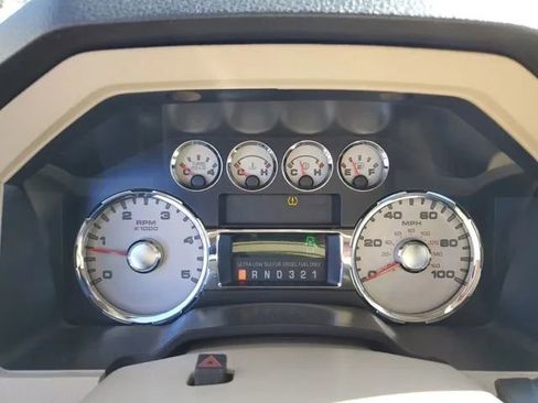 Used 2010 Ford F250 Lariat image 22