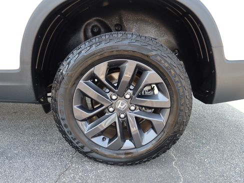 Certified 2024 Honda Ridgeline Sport image 13