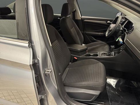 Used 2022 Volkswagen Jetta S image 25