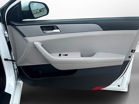 Used 2018 Hyundai Sonata ECO image 26