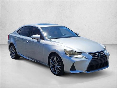 Used 2017 Lexus IS 200t RWD image 3