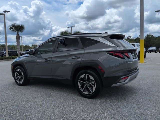 Used 2025 Hyundai Tucson SEL FWD image 7