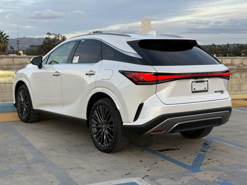 New 2026 Lexus RX 350 RX 350h Luxury image 9