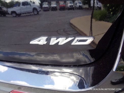 Used 2021 Ford Explorer 4WD image 5