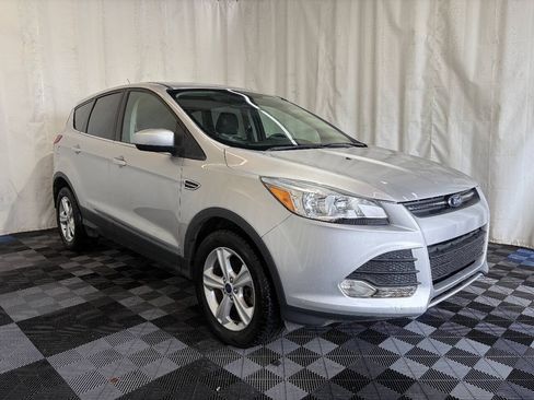 Used 2015 Ford Escape SE AWD/4WD image 3