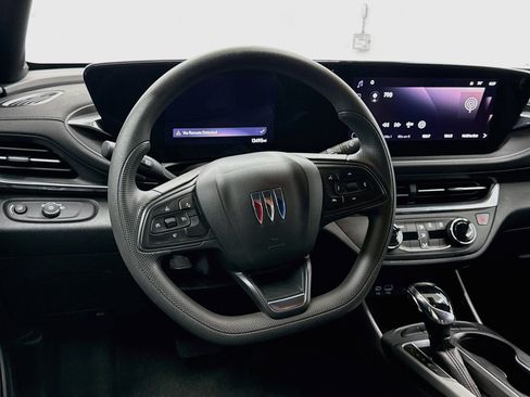 Used 2026 Buick Envista Preferred FWD image 17