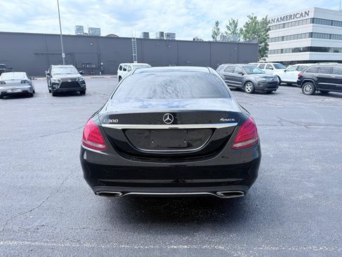 Used 2015 Mercedes-Benz C 300 4MATIC Sedan image 4
