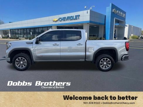 Used 2025 GMC Sierra 1500 AT4 AWD/4WD image 4