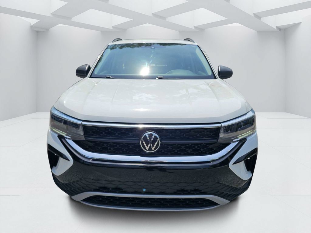 Used 2023 Volkswagen Taos S FWD image 8