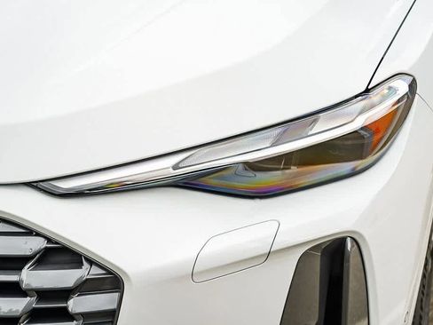 New 2025 Audi Q5 Premium image 8