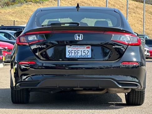 Used 2023 Honda Civic Sport image 6