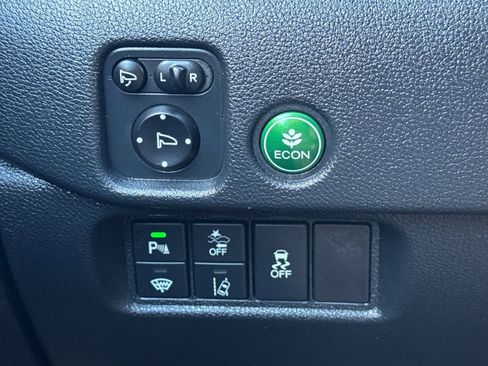 Used 2022 Honda Passport TrailSport image 42