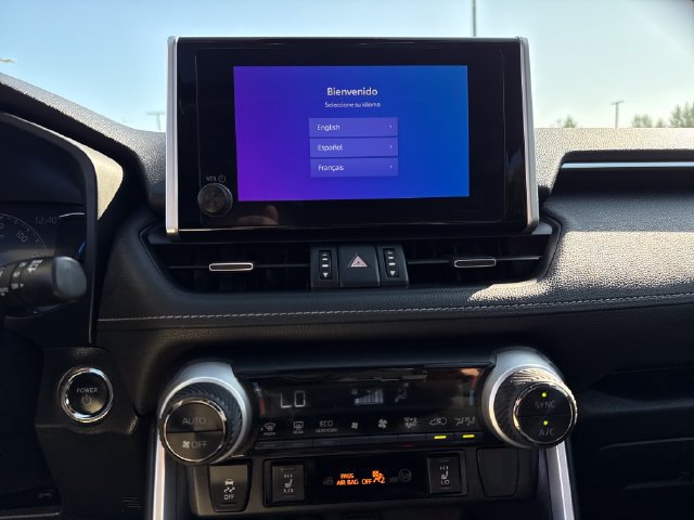 Used 2023 Toyota RAV4 XLE Premium AWD/4WD image 21