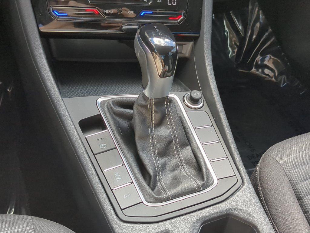 Certified 2026 Volkswagen Jetta S FWD image 22