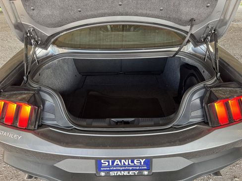 Used 2025 Ford Mustang Premium image 28