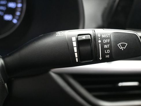 Used 2022 Kia Forte LXS image 17