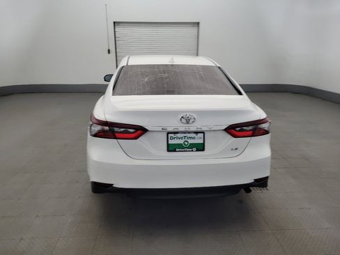 Used 2022 Toyota Camry LE FWD image 6