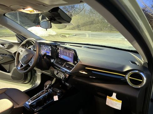 New 2026 Chevrolet Trax ACTIV w/ Driver Confidence Package image 29