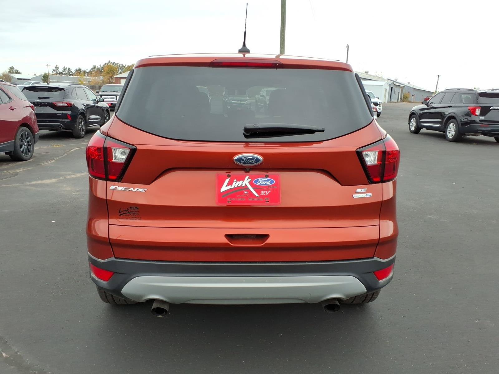 Used 2019 Ford Escape SE AWD/4WD image 5