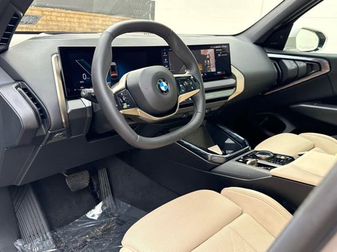 Certified 2025 BMW X3 xDrive30i w/ Premium Package image 11