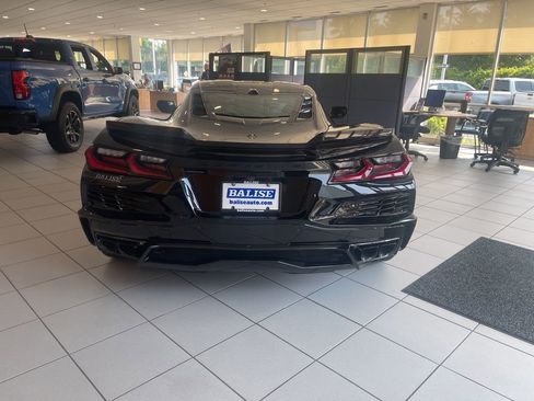 New 2025 Chevrolet Corvette E-Ray image 4