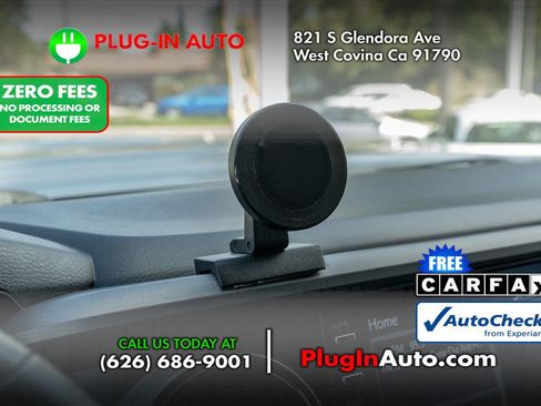 Used 2021 Toyota Tacoma SR5 RWD image 39