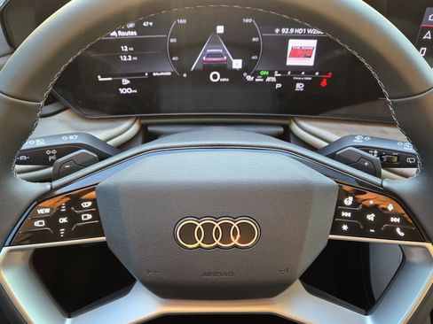 New 2025 Audi Q5 Premium Plus image 19