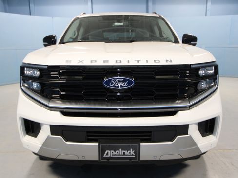 New 2026 Ford Expedition Max Platinum image 31