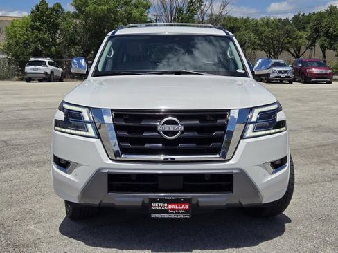 Certified 2024 Nissan Armada Platinum w/ Captain's Chairs Package RWD image 2
