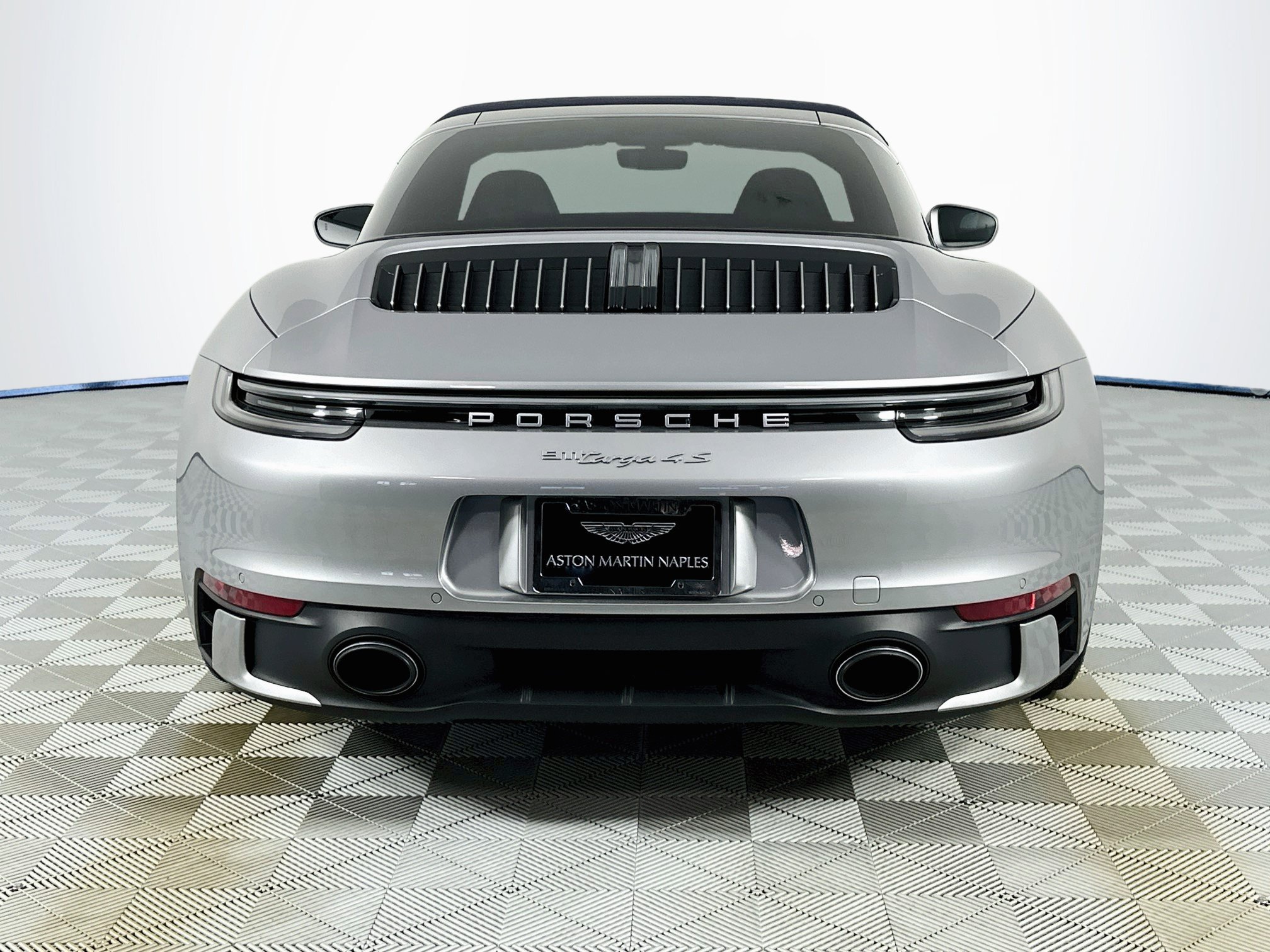 Used 2024 Porsche 911 Targa 4S AWD/4WD image 35
