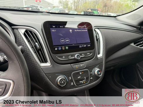 Used 2023 Chevrolet Malibu LS FWD image 16