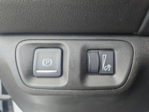 Used 2021 GMC Acadia SLT AWD/4WD image 23