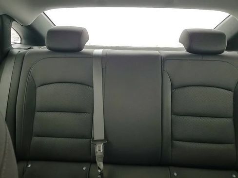 Used 2021 Chevrolet Malibu LS image 23