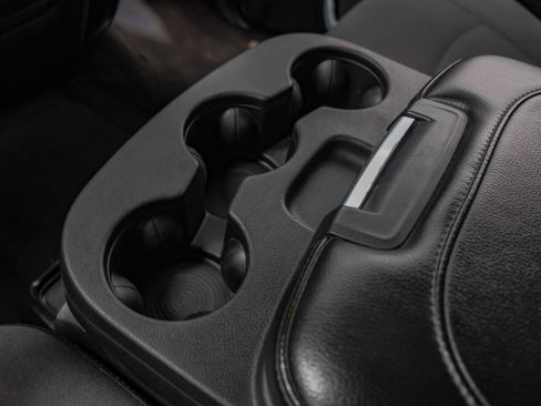 Used 2021 RAM 2500 Big Horn image 24