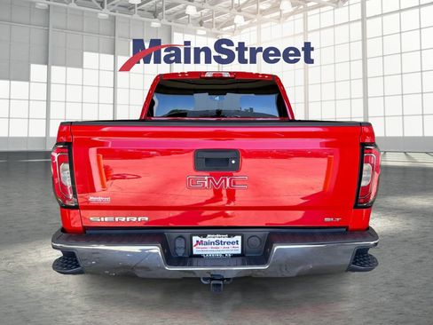 Used 2018 GMC Sierra 1500 SLT w/ SLT Premium Package AWD/4WD image 4